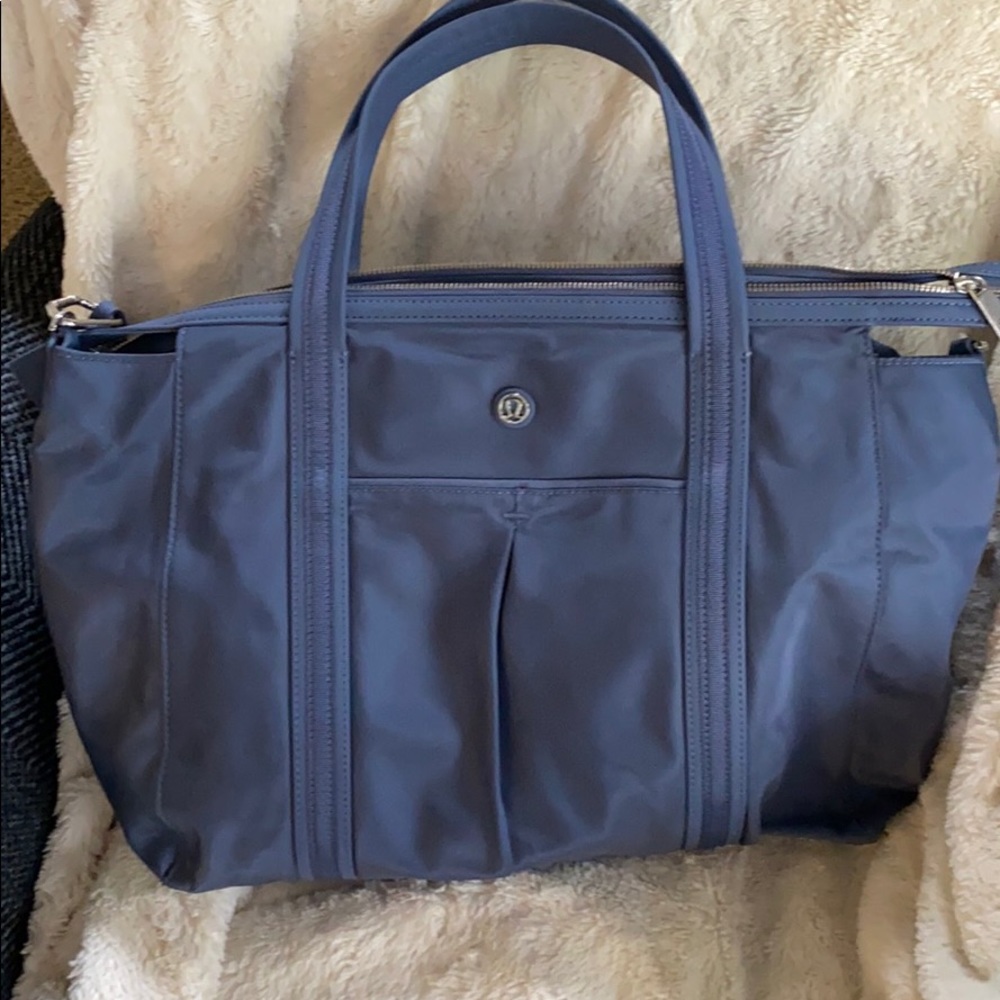 Lululemon Large Lavender/blue tote! Never used!